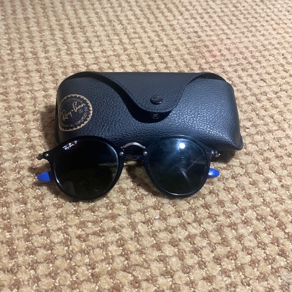 Ray-Bans - Picture 1 of 6